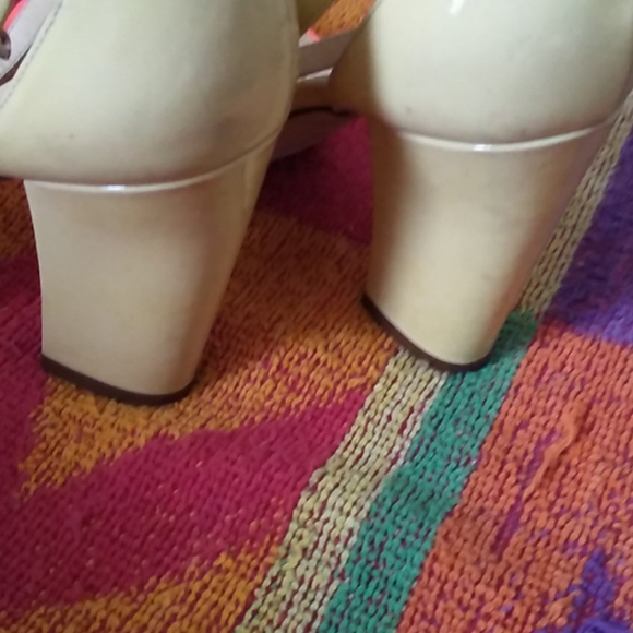 Kate Spade color block heels - Picture 2 of 5